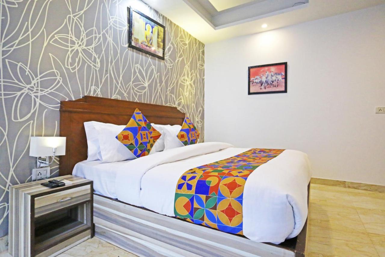 Hotel The Best Near Delhi Airport 뉴델리 외부 사진
